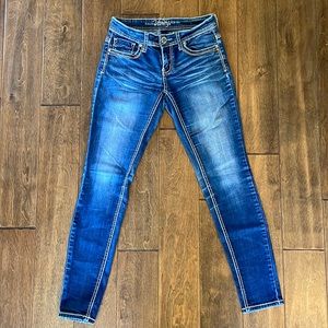Vanity Harlow low rise skinny jeans 27w/30l